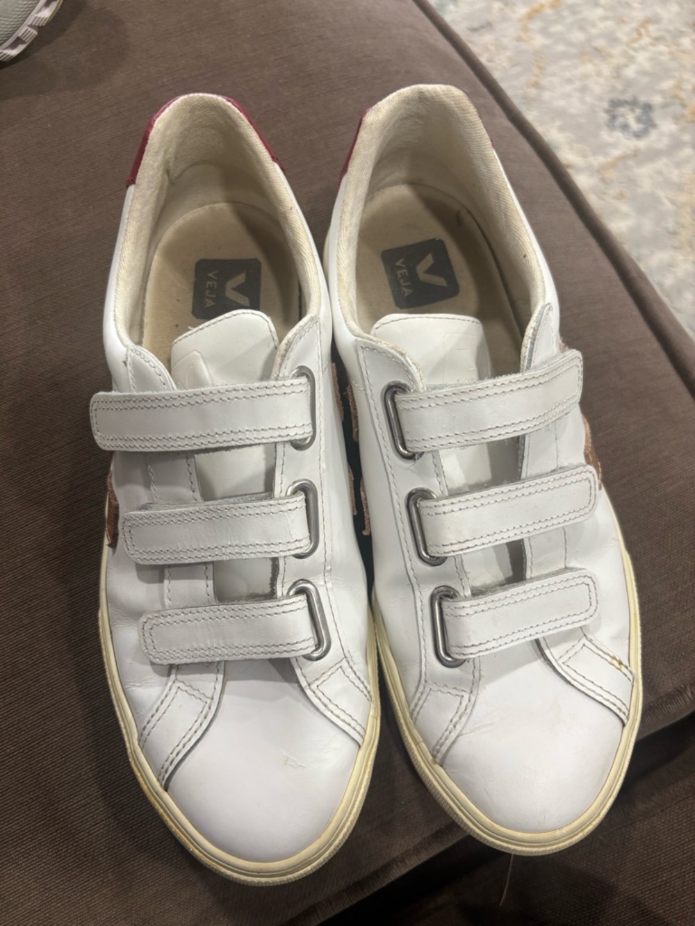 Veja White Leather Sneakers with Pink Heel Tab